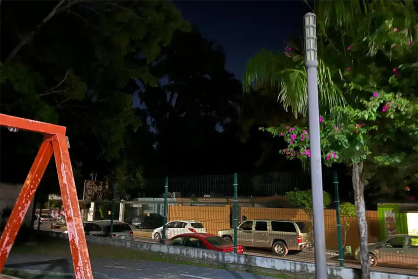 Sin luminaria en la mayoría de las lámparas | Foto: Perla Herrera