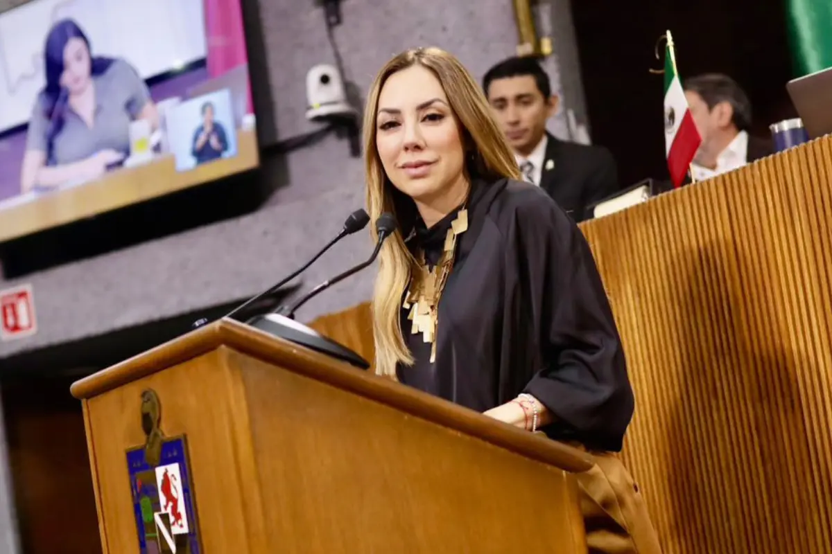 La iniciativa de Perla Villarreal Valdez apunta a fortalecer la formación cívica de los adolescentes con un nuevo Parlamento. Foto: Cortesía Perla Villarreal
