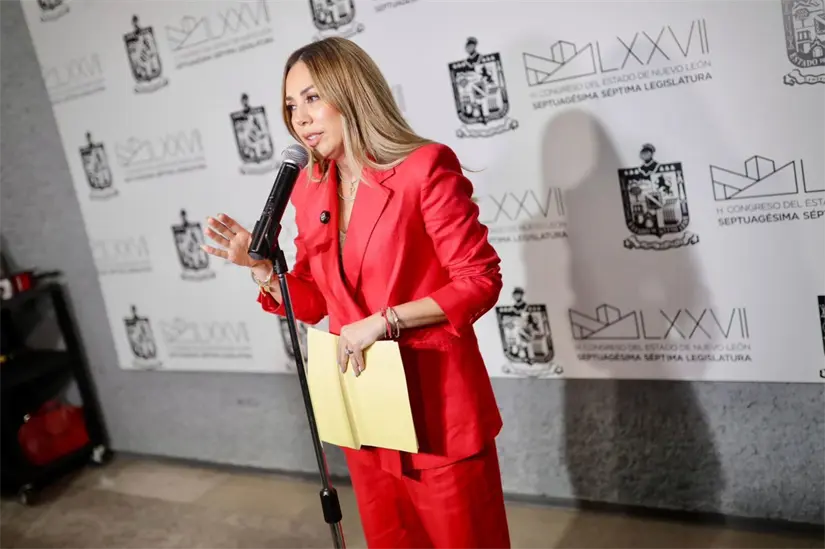 Con el fin de fomentar la participación juvenil, se propone crear un nuevo Parlamento de Jóvenes en educación secundaria. Foto: Cortesía Diputada Perla Villarreal