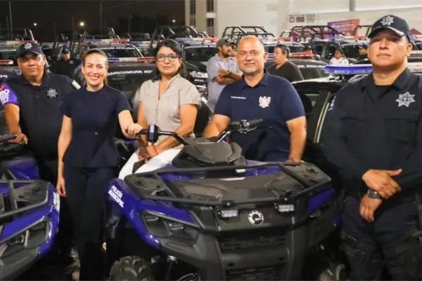 Policía de La Paz suma 11 Unidades Violeta para combatir la violencia de género