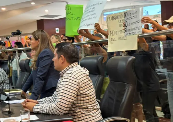 Activistas en BCS rechazan reforma que da poder al Gobernador sobre el uso de suelo