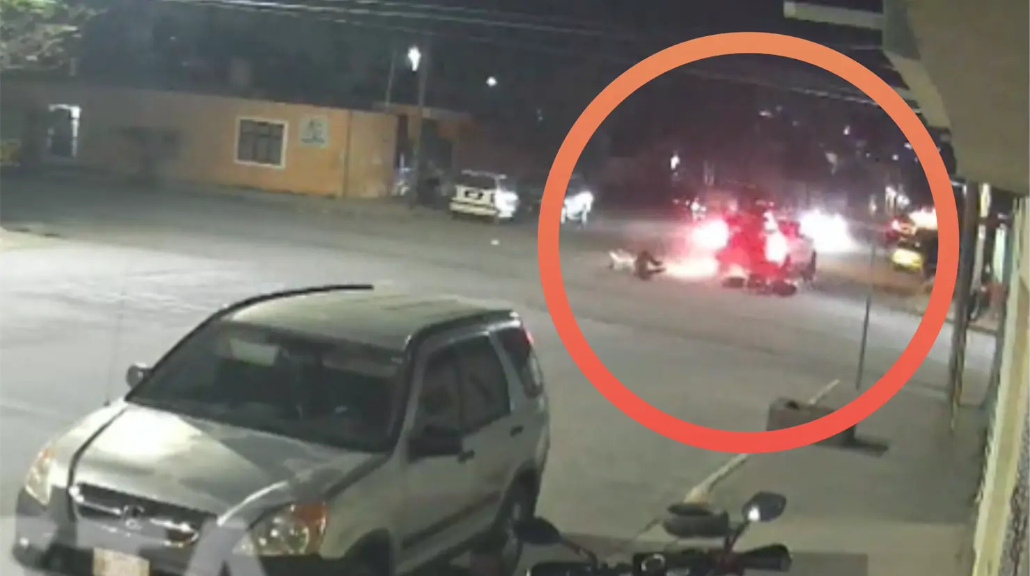 Una patrulla de la Guardia Nacional atropello s un motociclista tras no respetar un alto. Foto: Especial.