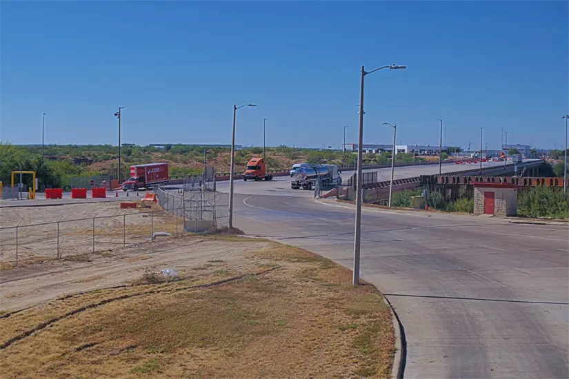 Puente Internacional Nuevo Laredo, lado México | Foto: cámaras vigilancia