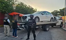 Hallan auto involucrado en accidente en Mérida que dejó dos lesionados, uno de ellos en estado crítico Hallan auto involucrado en accidente en Mérida que dejó dos lesionados, uno de ellos en estado crítico