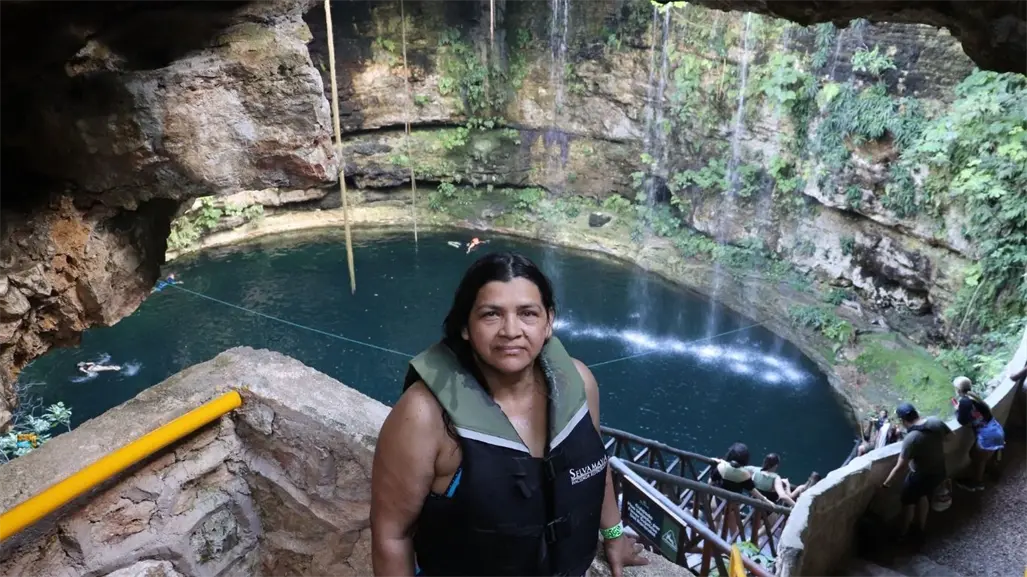 ¿Bañarse en un cenote realmente relaja el cuerpo y la mente? Te contamos sus beneficios