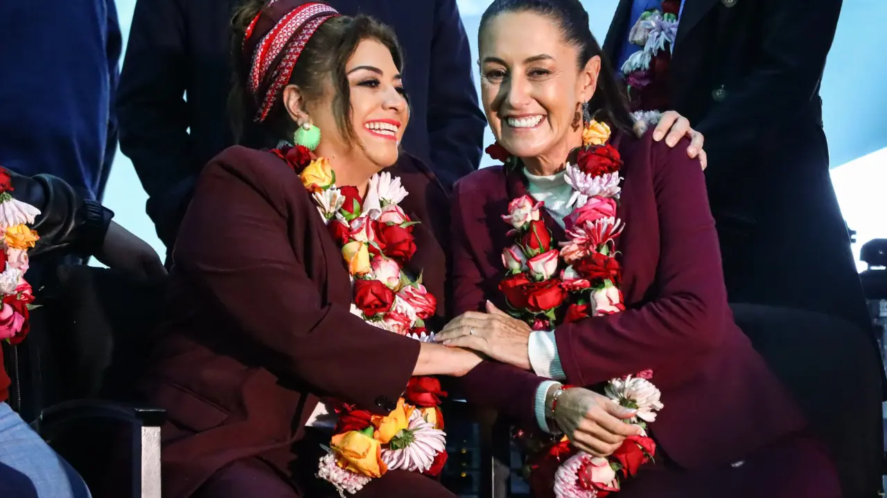 Clara Brugada y Claudia Sheinbaum. Foto: @ClaraBrugadaM | Canva