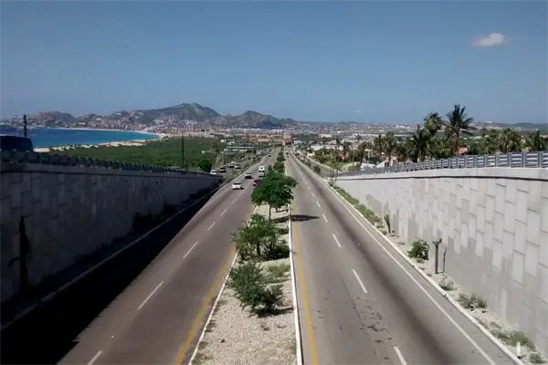 Condenan a 5 años de cárcel a hombre por doble homicidio en un accidente en Los Cabos Condenan a 5 años de cárcel a hombre por doble homicidio en un accidente en Los Cabos