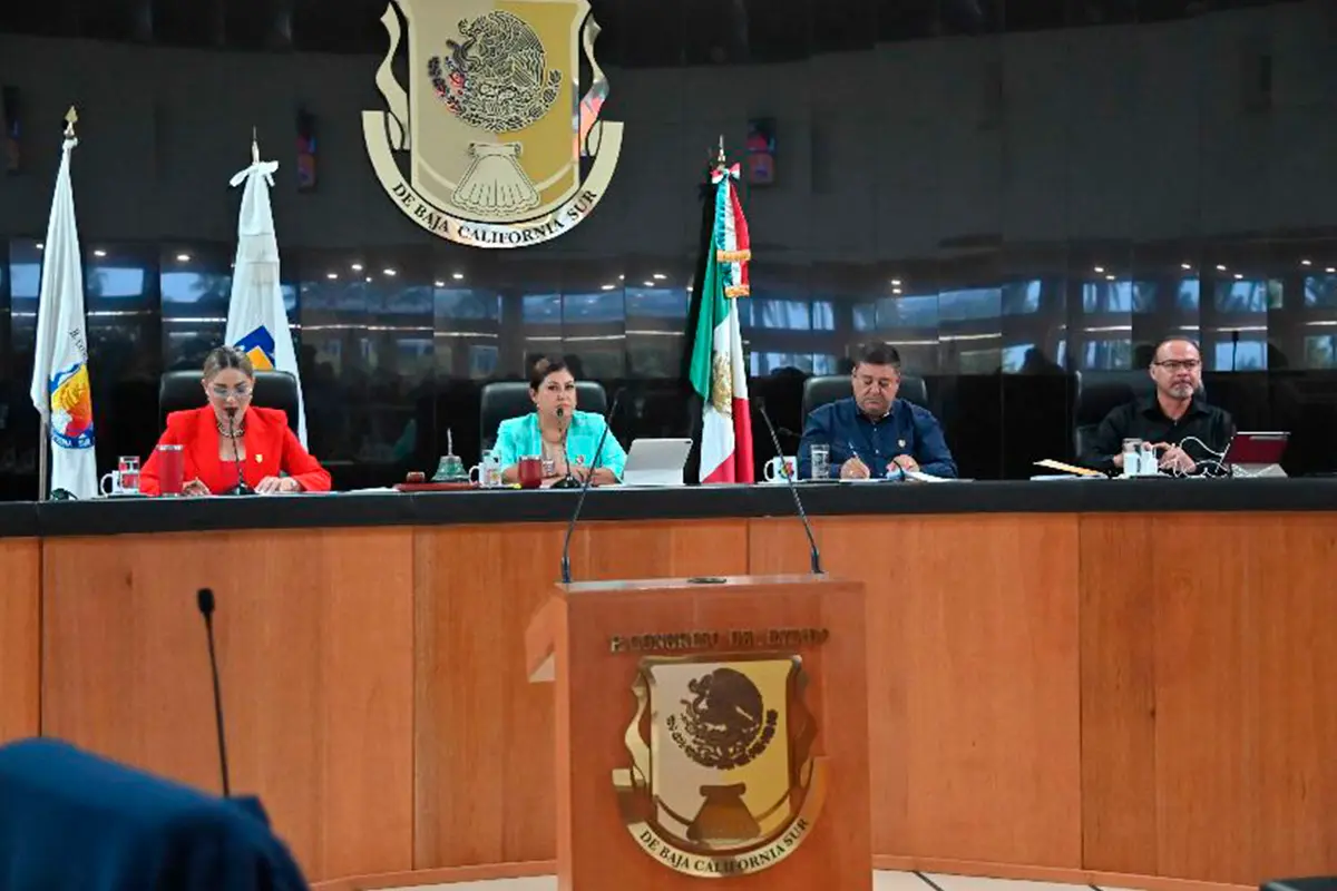 El Congreso de BCS analiza el gasto de 26 mil millones propuesto por el gobierno estatal para el próximo año. Foto: Congreso del Estado.