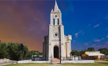 ¿Una iglesia neógotica a 30 minutos de Mérida? Conoce la iglesia de San Juan Bautista 