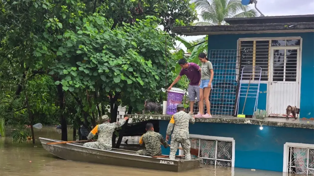 Inicia el lunes segunda fase de apoyo a damnificados; comunidades de Veracruz e Hidalgo siguen incomunicadas
