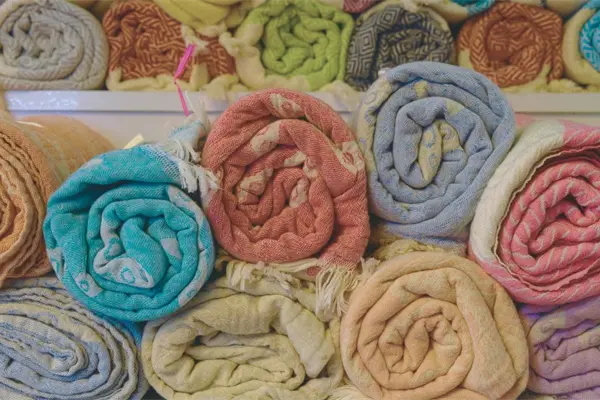 ¡No más frío! Esta tienda del Edomex tiene las mejores ofertas para comprar cobijas baratas