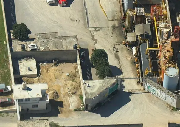 Gobierno desmantela "refinería" clandestina de huachicol en Perote, Veracruz