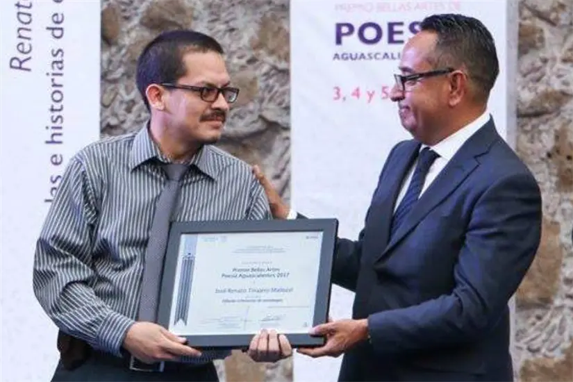 imagen recuadro Premio Bellas Artes de Poesía Aguascalientes 2017 por su obra Fábulas e Historias de Estrategas. Foto: Daniel Espinoza