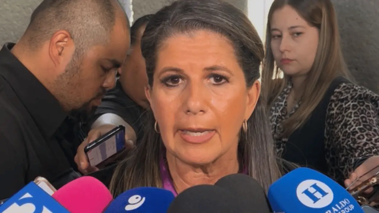 El apoyo económico para mujeres jefas de familia, cuidadoras y emprendedoras aumentó de 800 a 2 mil pesos mensuales. foto: POSTA.