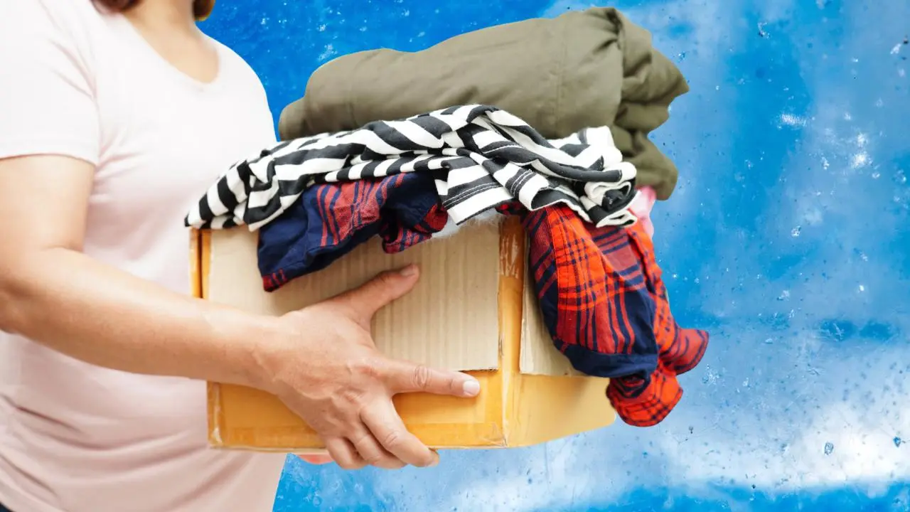 Abriga un corazón en Edomex: así puedes participar donando ropa y cobijas a personas vulnerables. Foto: Canva