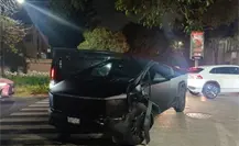 Choque de Cybertruck deja cinco lesionados en la alcaldía Miguel Hidalgo, CDMX