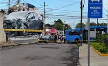 Así habría ocurrido el accidente matutino entre un Va y Ven y un auto en Mérida que dejó una persona sin vida Así habría ocurrido el accidente matutino entre un Va y Ven y un auto en Mérida que dejó una persona sin vida