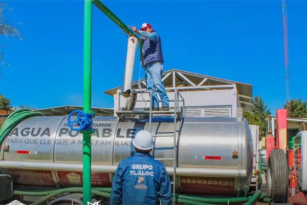 Operativo Caudal en Edomex decomisa 30 mil pipas empleadas para el robo ilegal de agua Operativo Caudal en Edomex decomisa 30 mil pipas empleadas para el robo ilegal de agua