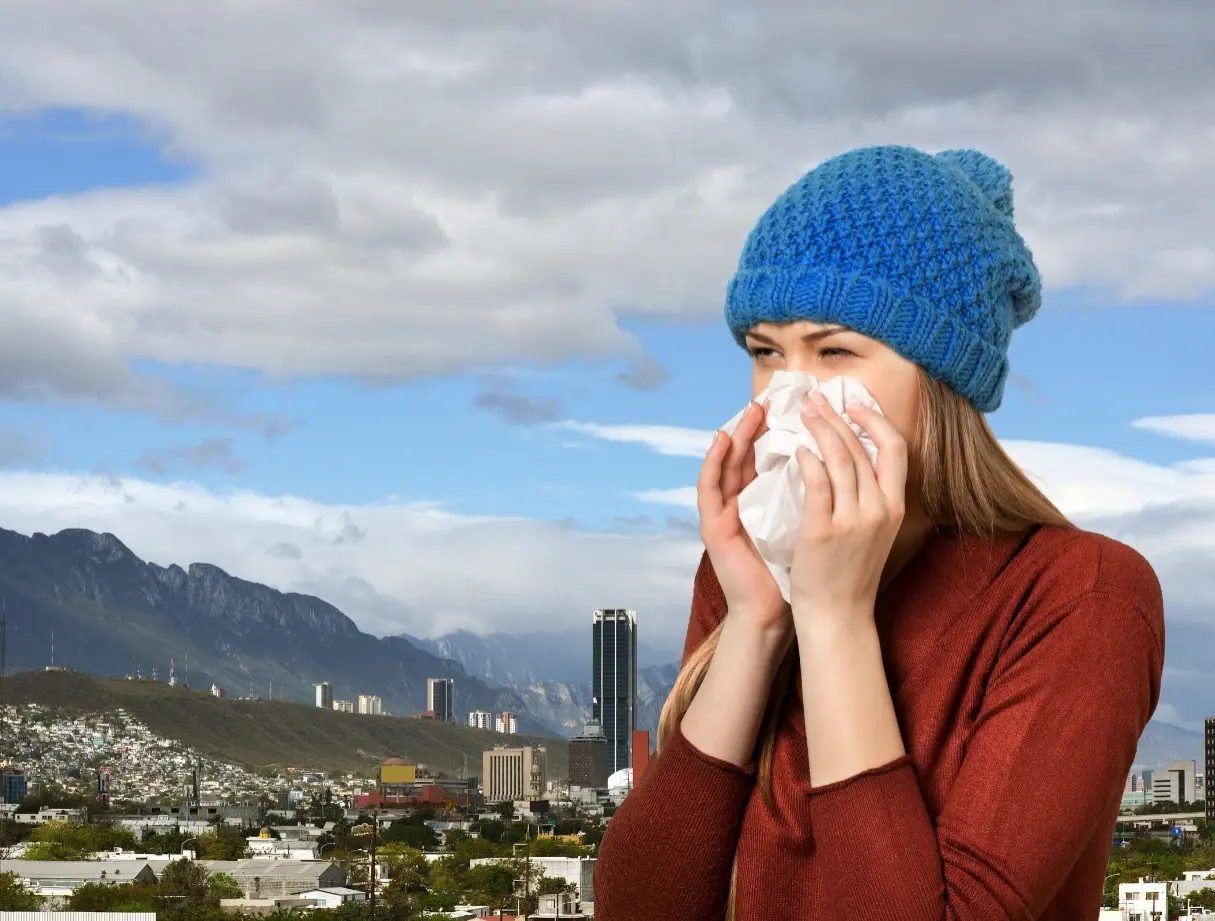 La probabilidad de lluvia para el domingo se mantiene en un 20%, principalmente en el área metropolitana de Monterrey. Foto: Canva.