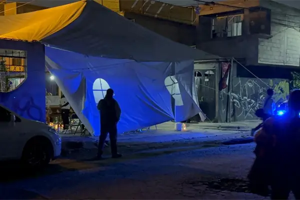 Dan el último adiós a las víctimas de El Custodio en Acolman Dan el último adiós a las víctimas de El Custodio en Acolman