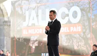 Pablo Lemus destaca avances en seguridad, salud y educación durante su primer informe