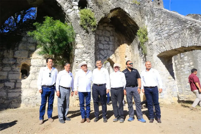 imagen recuadro El gobernador estuvo acompañado de los secretarios de seguridad, turismo y general de gobierno | Foto: gobierno de Tamaulipas