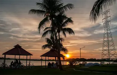 Fenómeno Ovni, ciencia ficción llegan a Tamaulipas Lee en Tampico