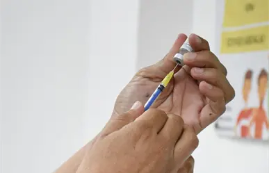 Yucatán refuerza vacunación contra influenza, Covid-19 y neumococo ante la temporada invernal