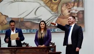 Rinde protesta nuevo regidor de Durango; estará en el cargo un mes