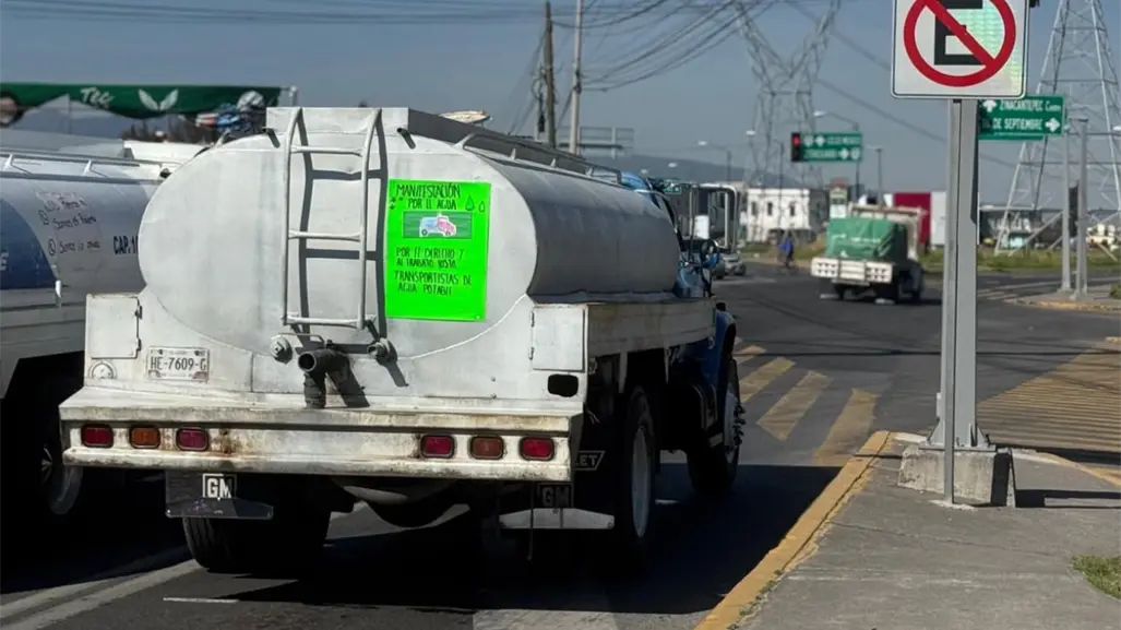 Restaurantes en Ocoyoacac afectados por operativo Caudal buscan cómo abastecerse de agua