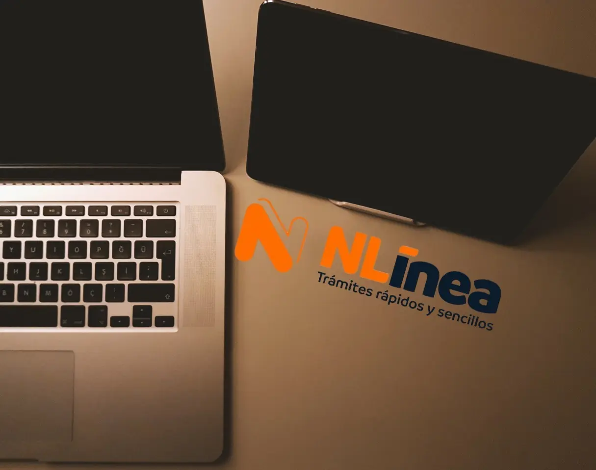 NLínea es una plataforma oficial del Gobierno de Nuevo León diseñada para que los ciudadanos y empresas puedan realizar trámites gubernamentales de forma 100% digital. Foto: Canva/NLínea.