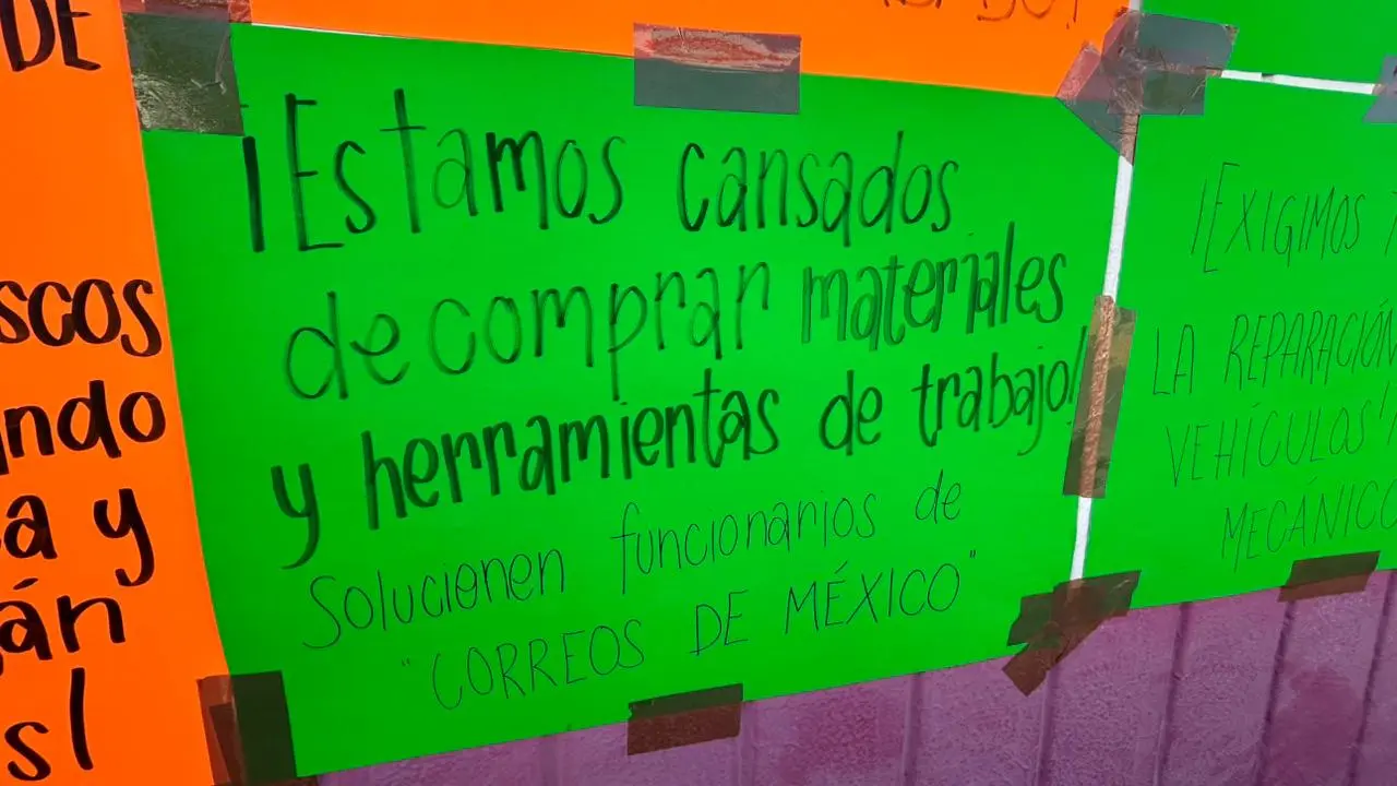 Carteros de Correos de México se manifiestan en Durango por esta razón