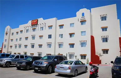 3 hoteles económicos con experiencia de lujo en BCS, según Booking