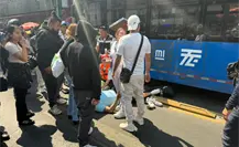 Trolebús arrolla a peatón en el Centro Histórico, CDMX; conductor es detenido Trolebús arrolla a peatón en el Centro Histórico, CDMX; conductor es detenido