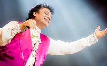 Juan Gabriel: “El Divo” regresa al Centro Histórico con Pop-Up Shop y proyección gratis en el Zócalo Juan Gabriel: “El Divo” regresa al Centro Histórico con Pop-Up Shop y proyección gratis en el Zócalo
