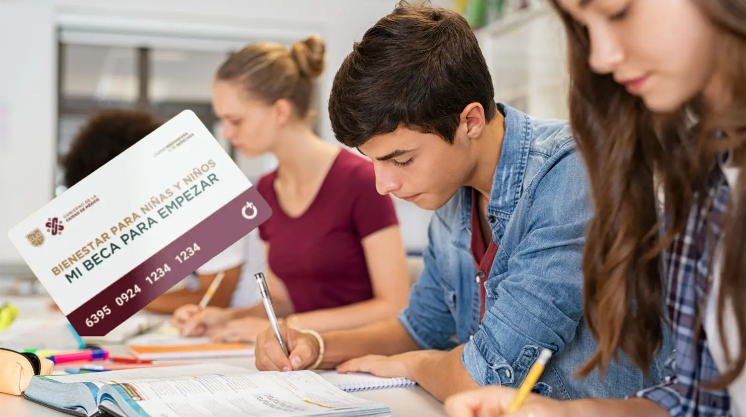 Estudiantes de secundaria y tarjeta de Mi Beca para Empezar. Foto: @BienestarEdu y Canva