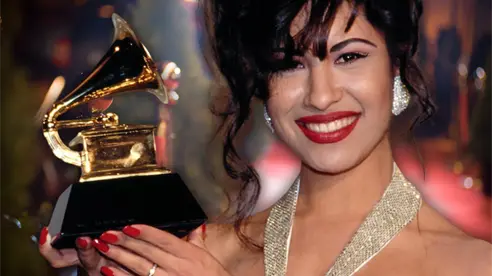 Selena vuelve a brillar en Los Ángeles: exposición en el Museo Grammy a 30 años de su recuerdo Selena vuelve a brillar en Los Ángeles: exposición en el Museo Grammy a 30 años de su recuerdo