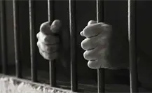 Sentencian a 33 años de cárcel a un maestro de secundaria acusado de agresión sexual en Mérida Sentencian a 33 años de cárcel a un maestro de secundaria acusado de agresión sexual en Mérida