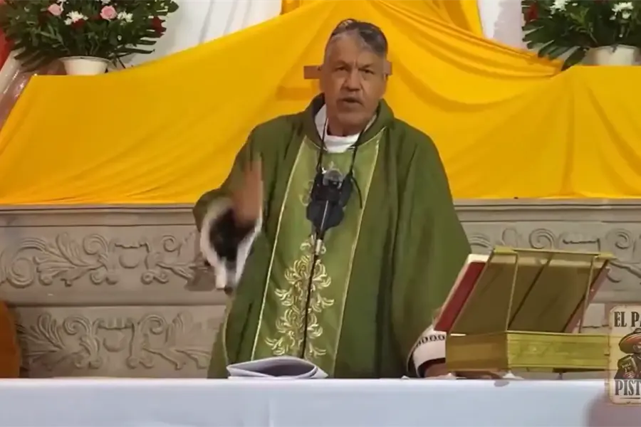 ¿Quién es el ´Padre Pistolas´? El sacerdote que amenazó a la gobernadora de Guanajuato