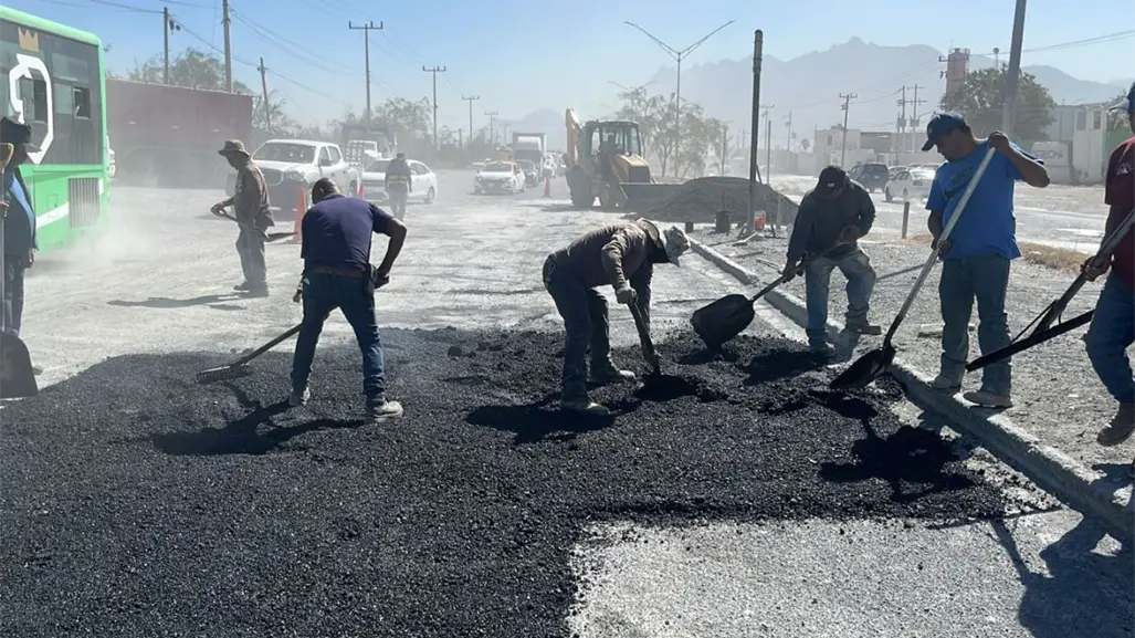 Bachean avenida Colosio en Santa Catarina para mejorar la movilidad urbana
