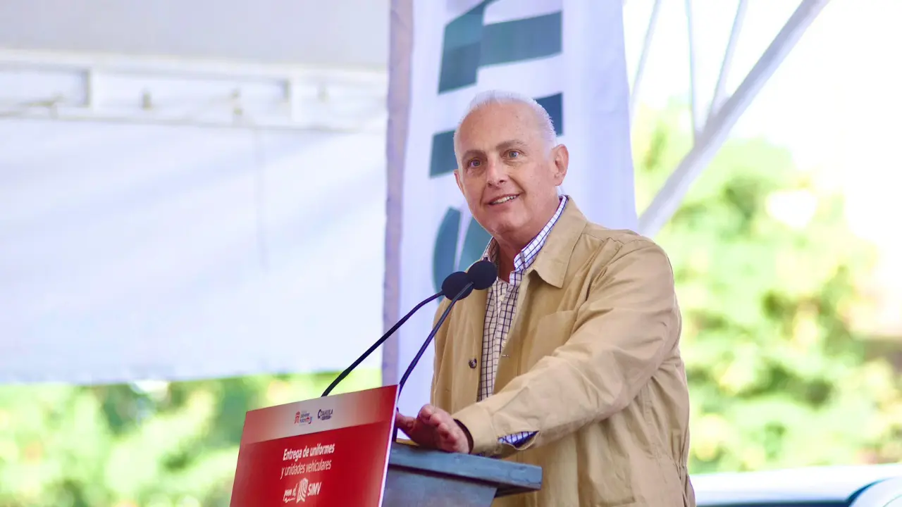 El alcalde explicó que el informe no solo mostrará lo realizado, sino que también será la base para la construcción del presupuesto de egresos 2026./Foto: FB Román Alberto Cepeda