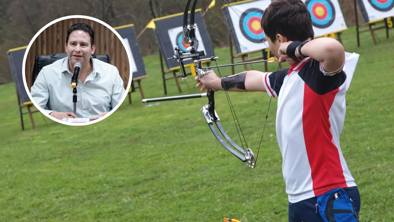 El municipio ya comenzó las labores de limpieza y adecuación del terreno para garantizar que el campo cumpla con distancias reglamentarias y condiciones seguras para atletas de todos los niveles./Foto: Canva/ Gobierno Municipal de Saltillo