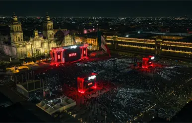 Juan Gabriel volvió al Zócalo de CDMX en histórico evento ¡FOTOS!