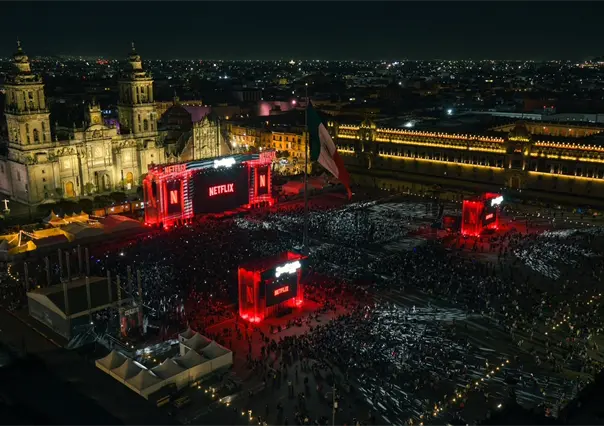 Juan Gabriel volvió al Zócalo de CDMX en histórico evento ¡FOTOS!