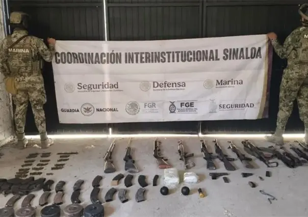 Fuerzas de seguridad, resguardan arsenal y explosivos en Escuinapa, Sinaloa