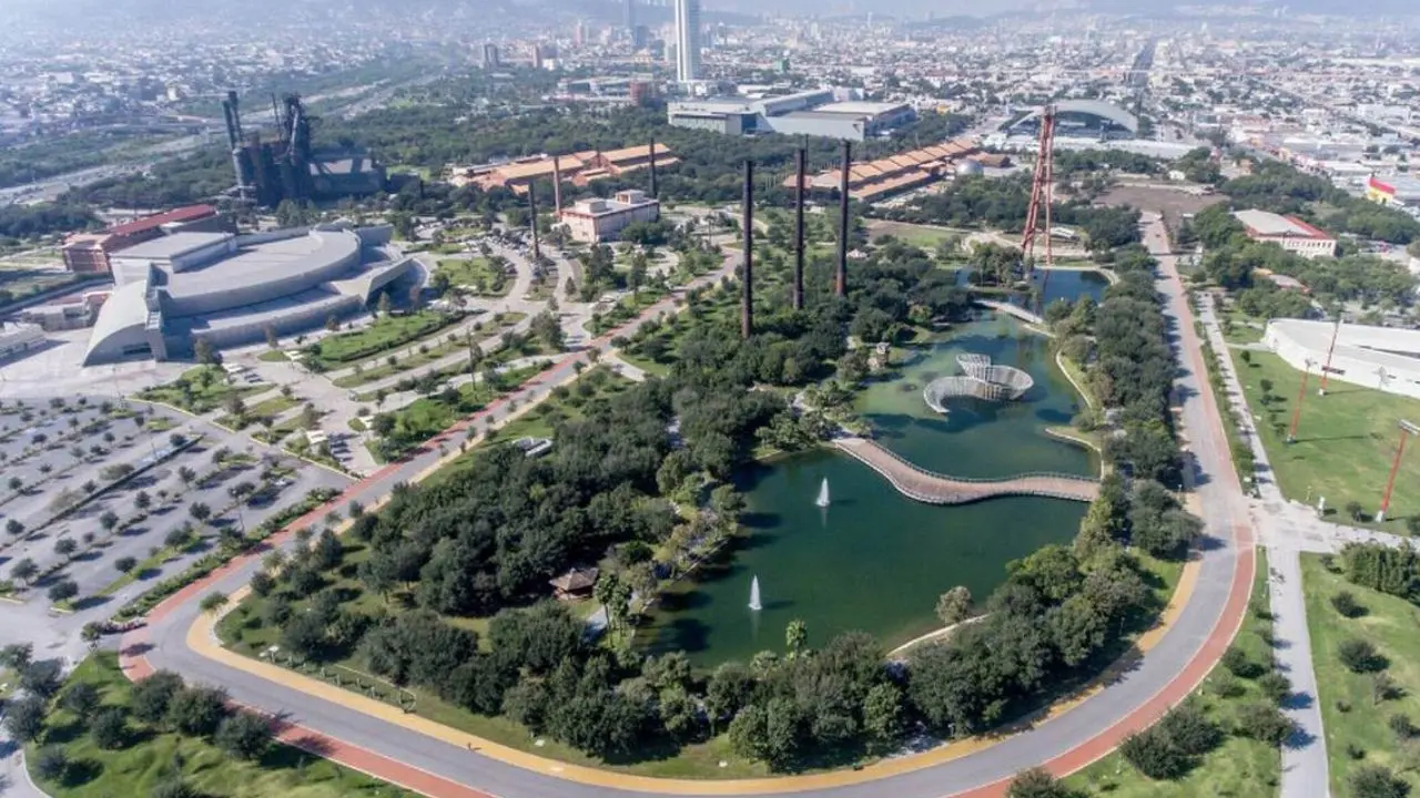 Imagen panorámica Parque Fundidora.