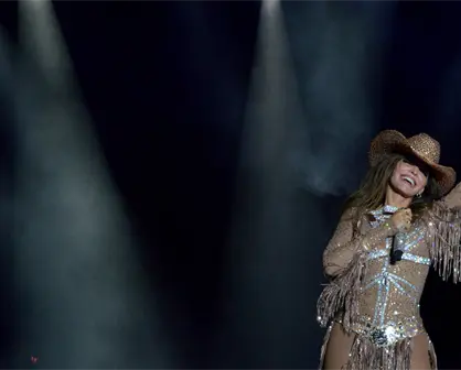 Así fue el concierto de Ana Barbara en la Feria Yucatán Xmatkuil 2025