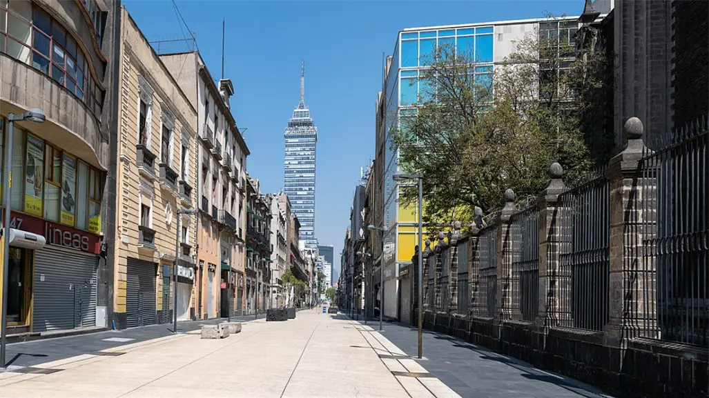 Esta calle del centro de CDMX reúne las mejores tiendas de ropa para aprovechar el Buen Fin 2025