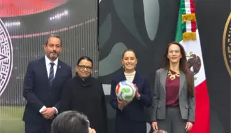 Claudia Sheinbaum presenta la Copa Mundial FIFA 2026 desde Los Pinos: “México está listo para recibir el Mundial”