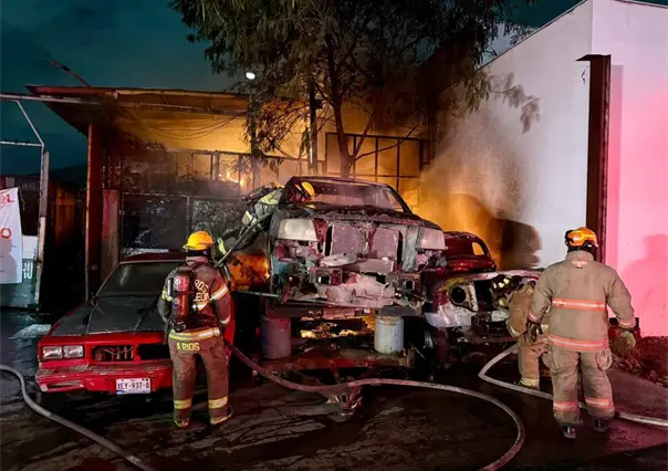 Comercio de metales sufre incendio y deja cuantiosos daños en San Nicolás de los Garza